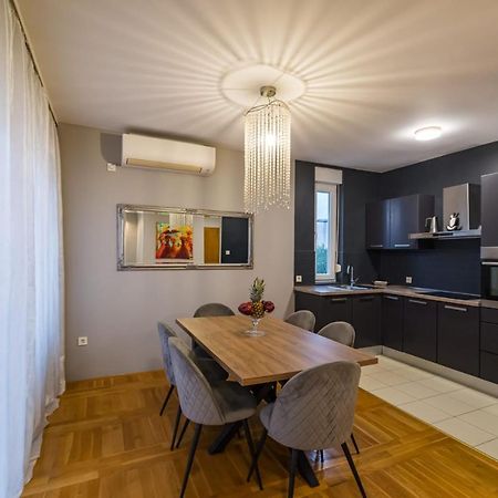 Apartment Haja Задар Екстер'єр фото